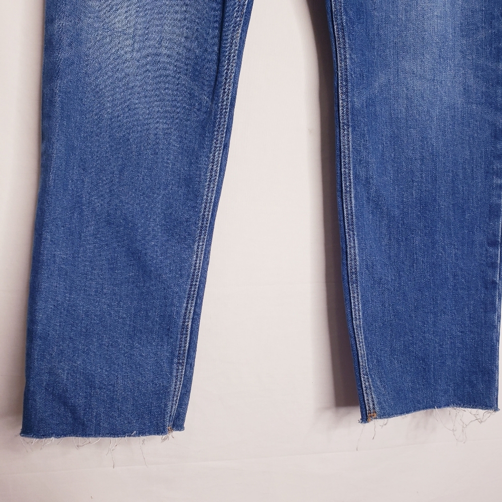 Old Navy Women's Straight Leg Jeans - Blue - Picture 4 of 10